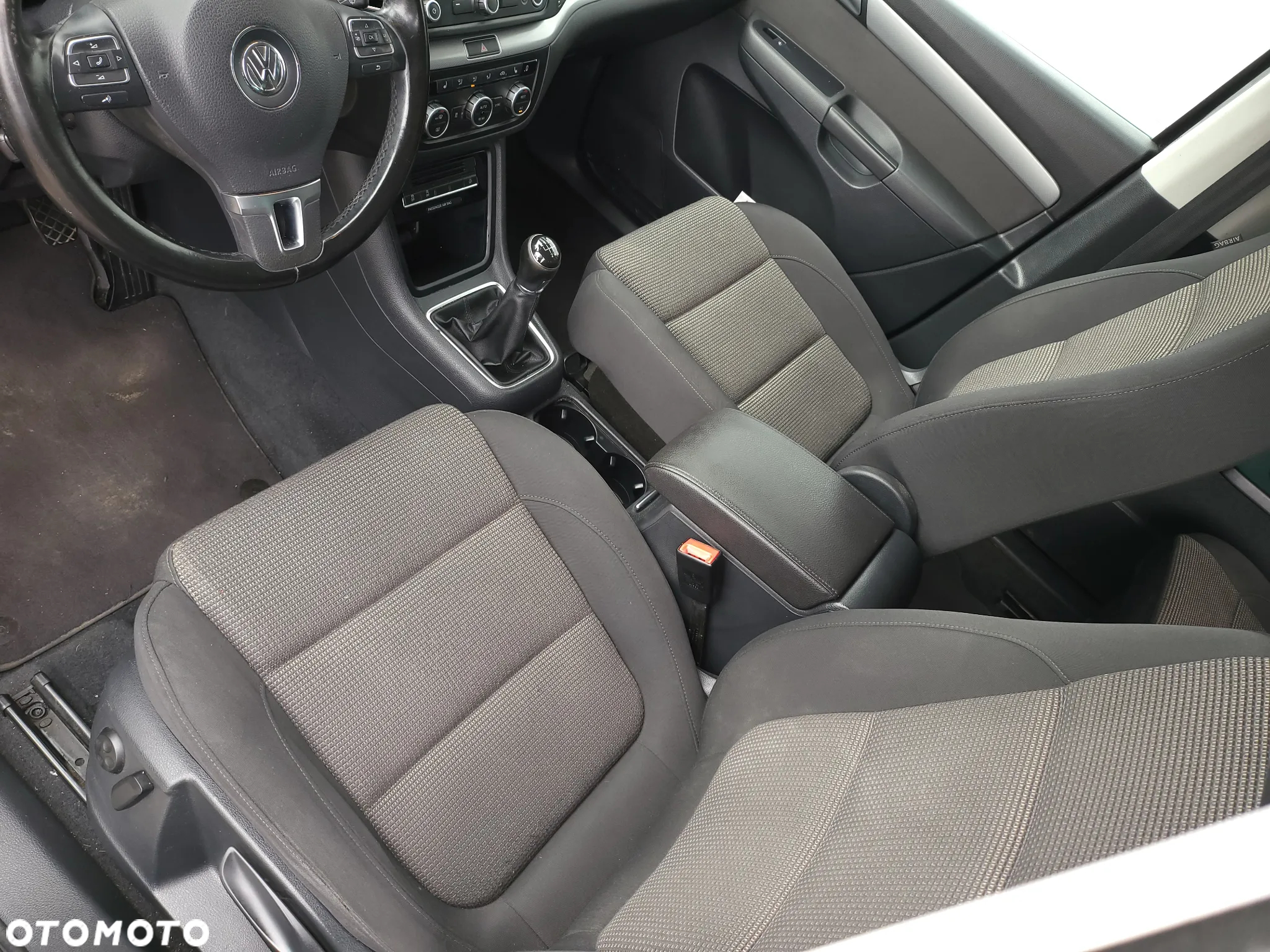 Volkswagen Sharan 2.0 TDI Comfortline - 27