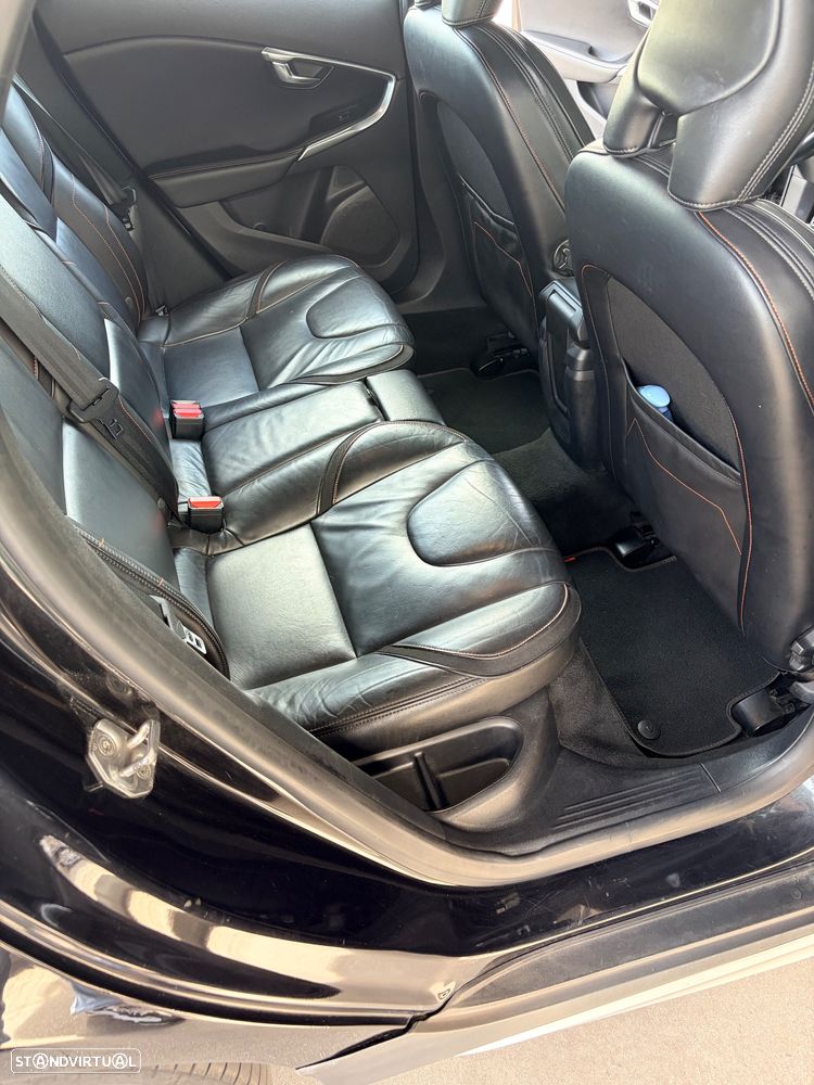 Volvo V40 2.0 D2 Volvo Ocean Race - 15