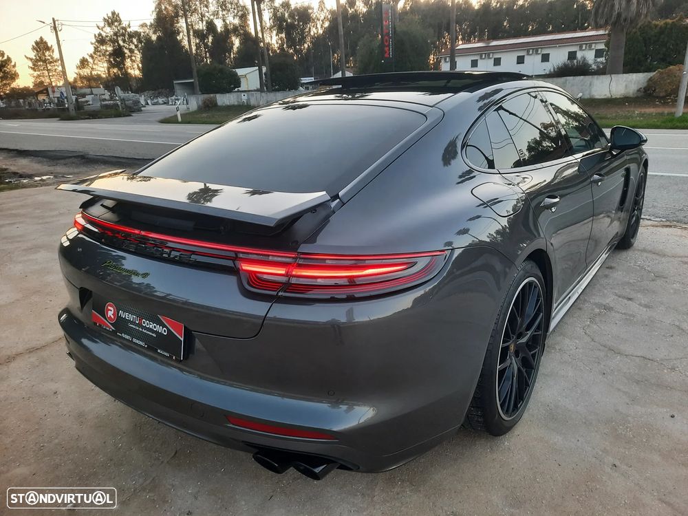 Porsche Panamera 4 E-Hybrid - 20