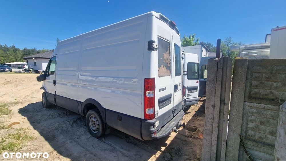 Sprzedam Iveco Daily na części - 8