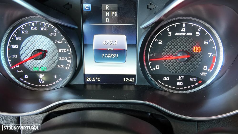 Mercedes-Benz C 63 AMG S Coupe Speedshift MCT 9G - 21