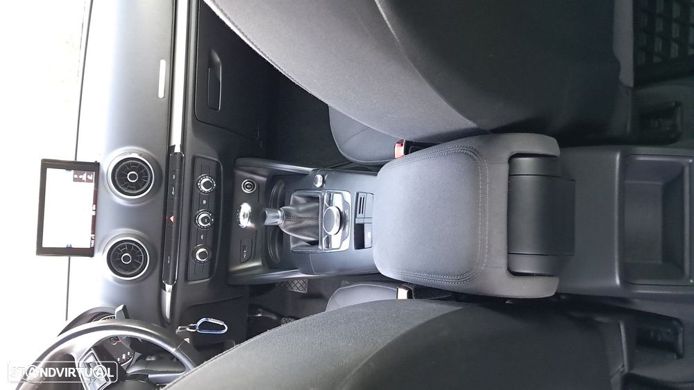 Audi A3 Sportback 1.6 TDI Sport - 22