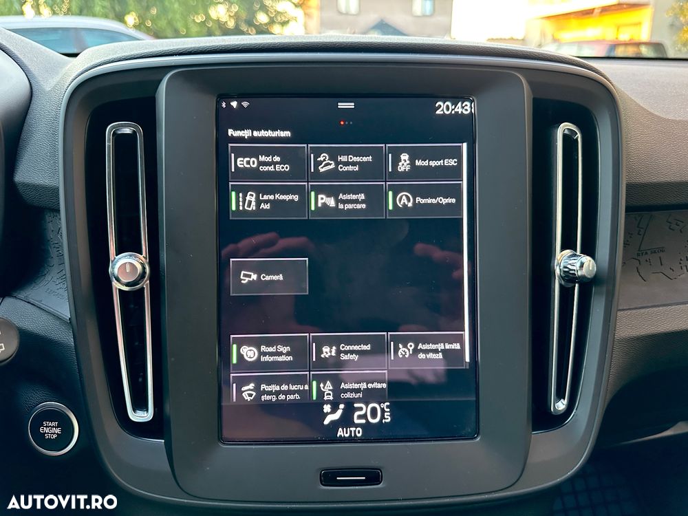 Volvo XC 40 - 21