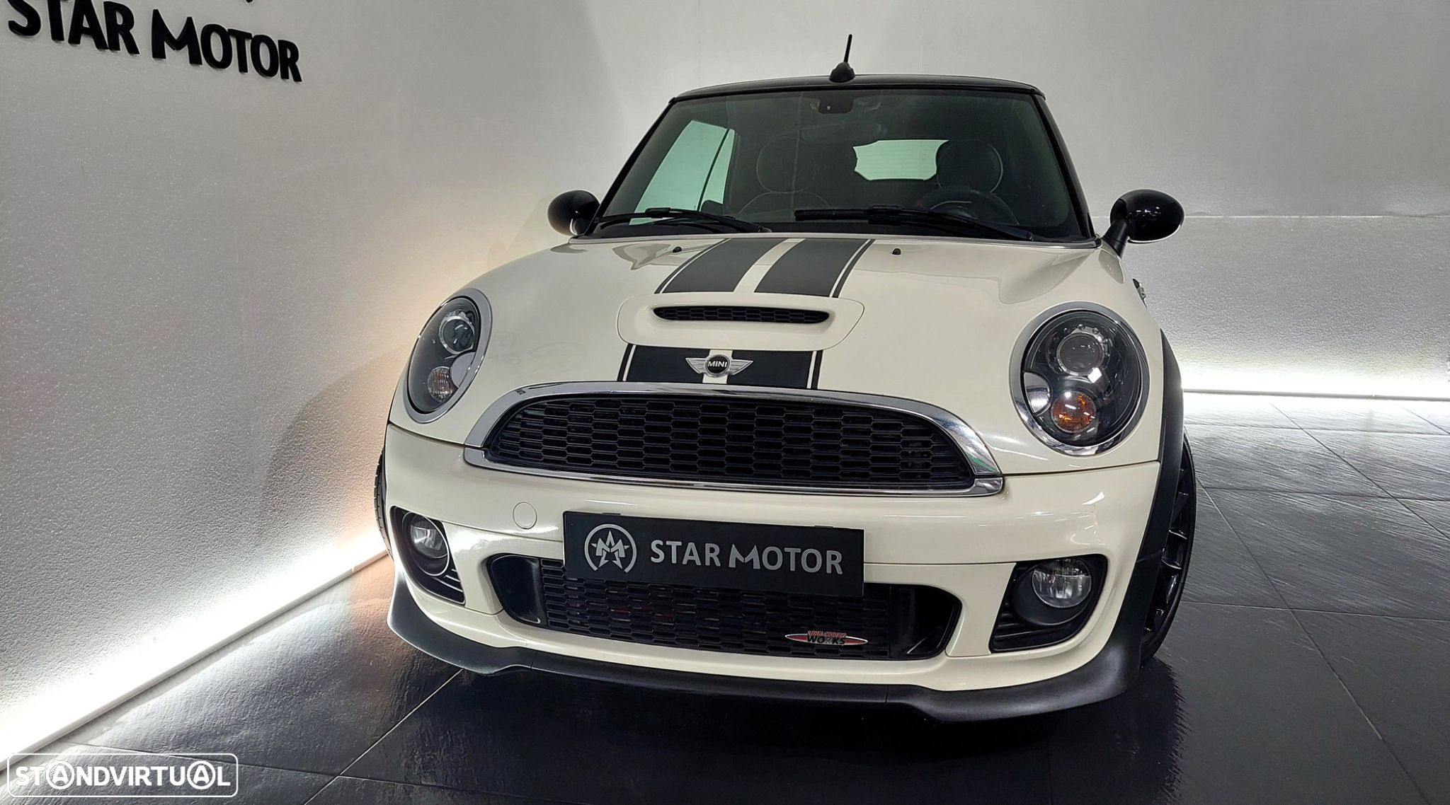 MINI 3 Portas John Cooper Works 153g - 3