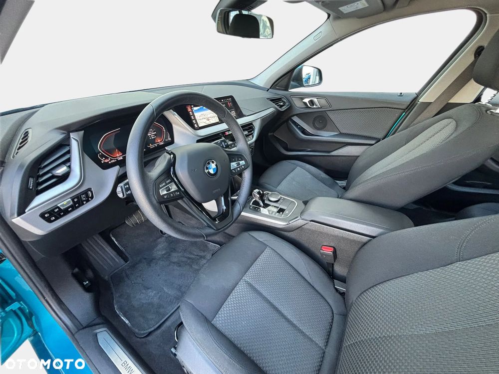 BMW Seria 1 118i Advantage - 34