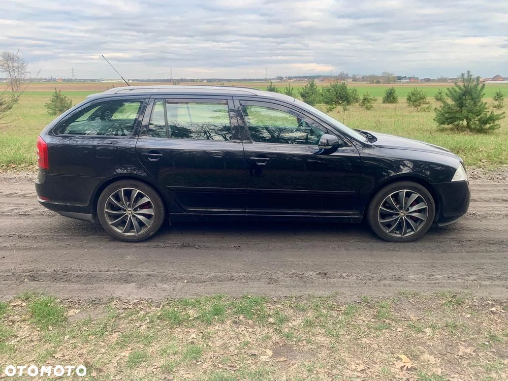 Skoda Octavia 2.0 TDI RS - 4
