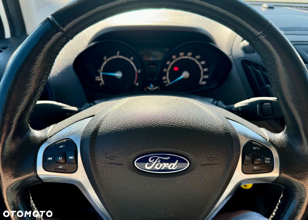 Ford Transit Courier - 7