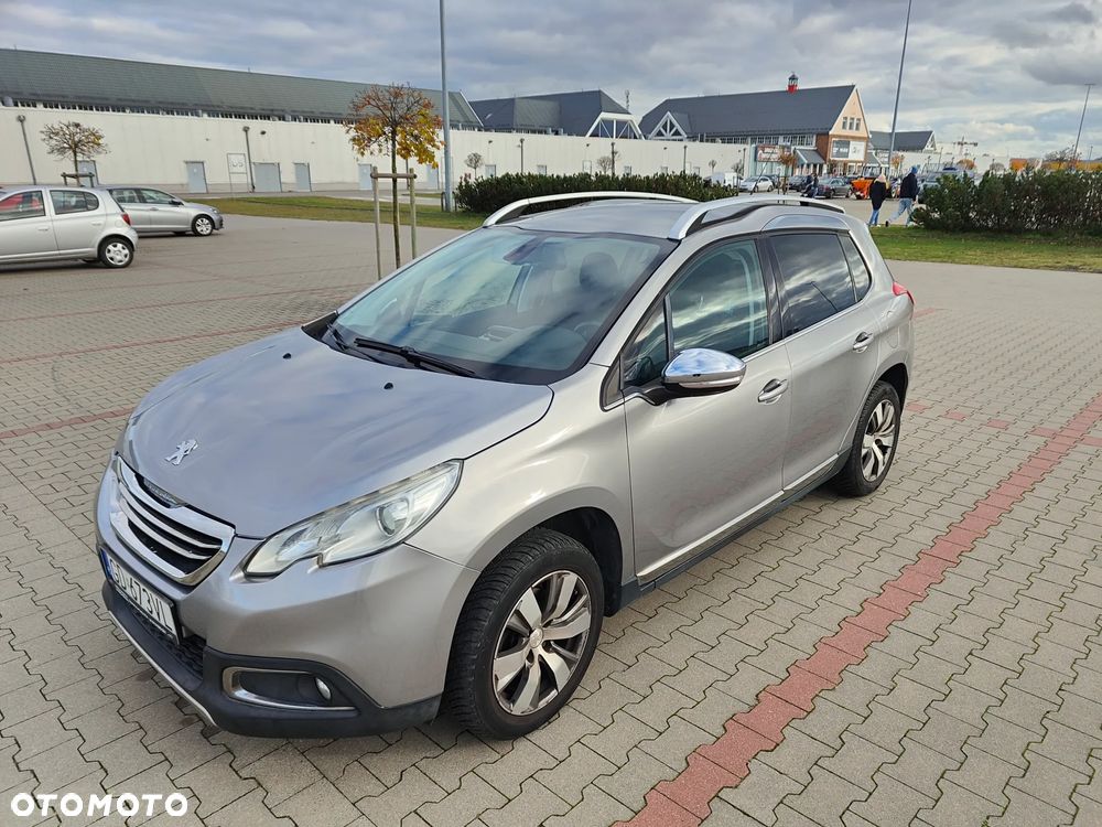 Peugeot 2008 1.6 e-HDi Allure S&S - 2