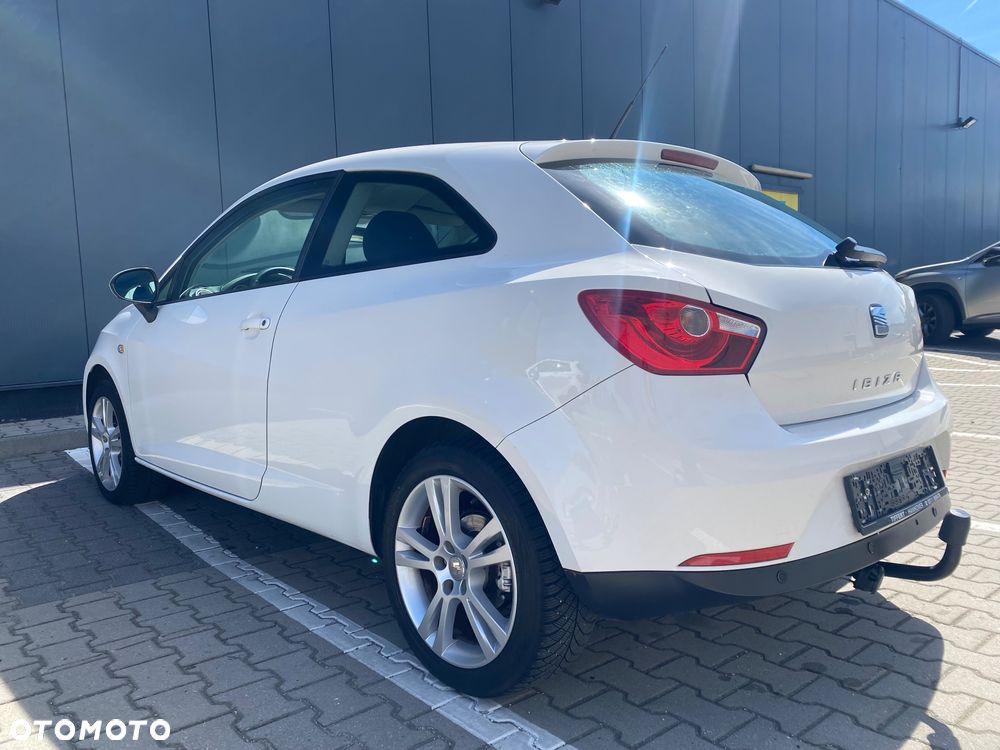 Seat Ibiza SC 1.4 16V Entry - 4