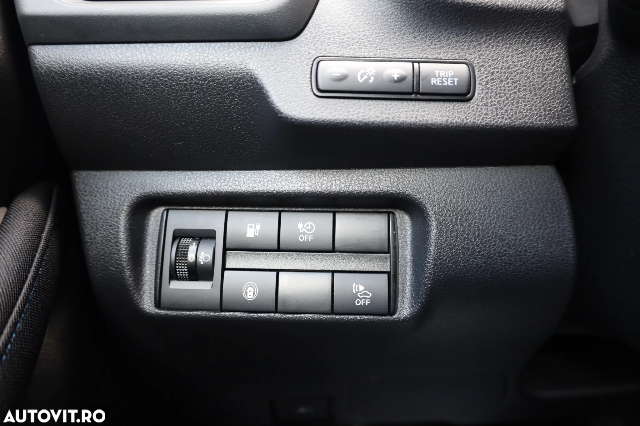 Nissan LEAF - 16