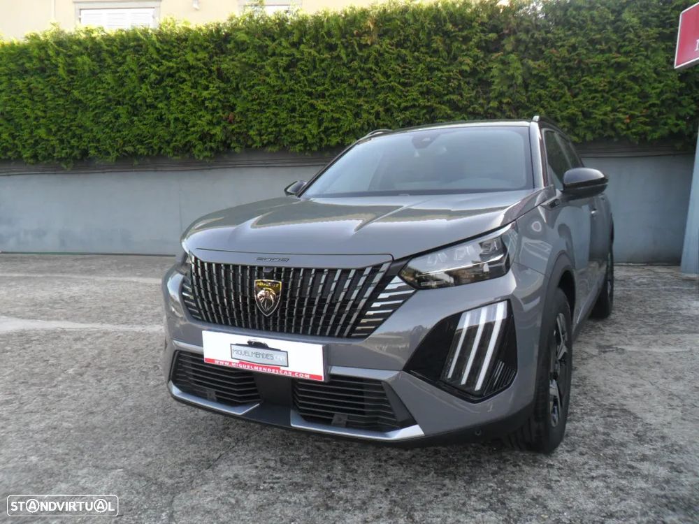 Peugeot 2008 1.2 Hybrid GT e-DCS6 - 2