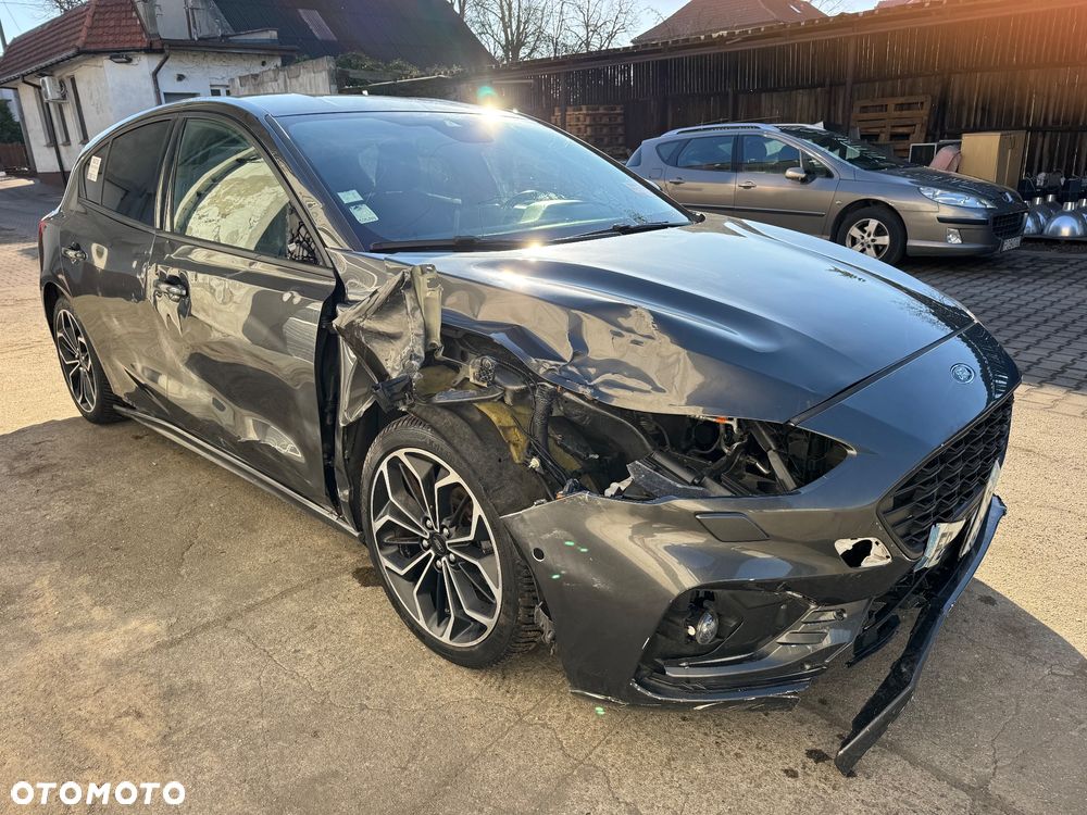 Ford Focus - 3
