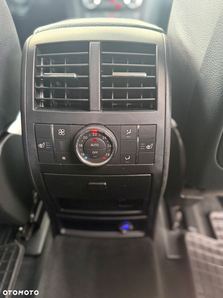 Mercedes-Benz ML - 17