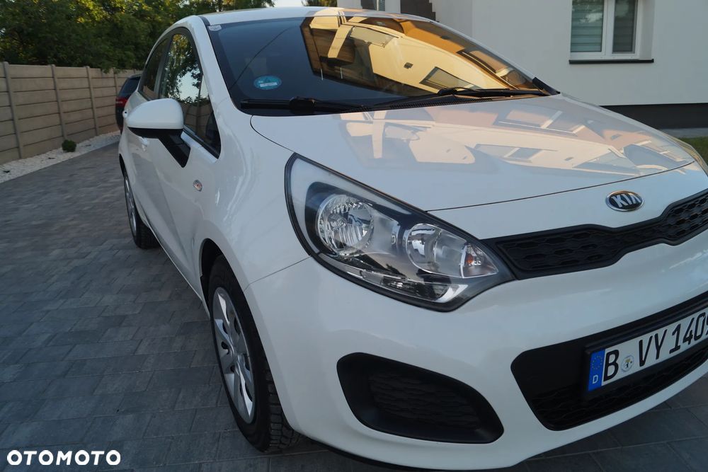 Kia Rio 1.2 Edition 7 - 16