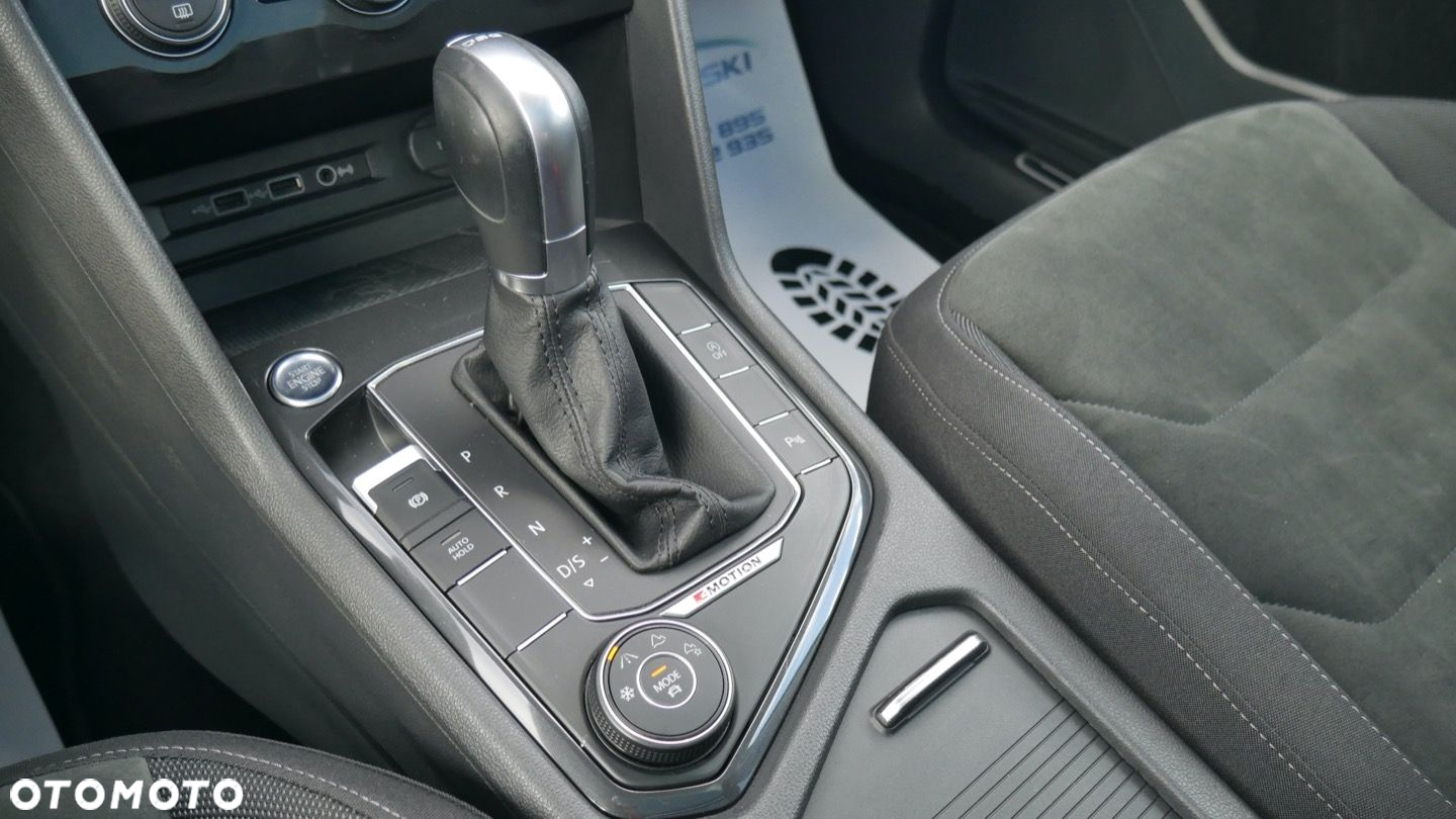 Volkswagen Tiguan Allspace - 19