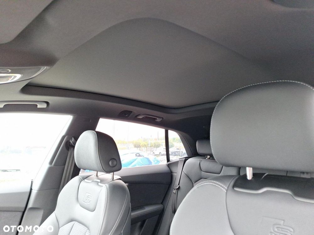 Audi Q8 - 26