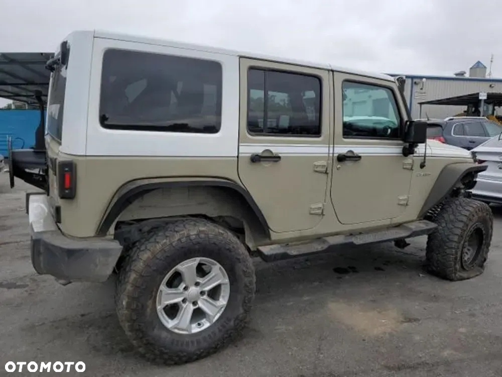 Jeep Wrangler 3.6 Unlim Sahara