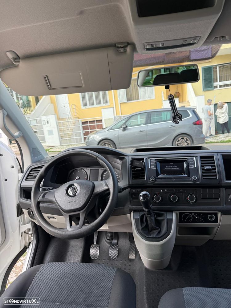 VW Transporter - 18