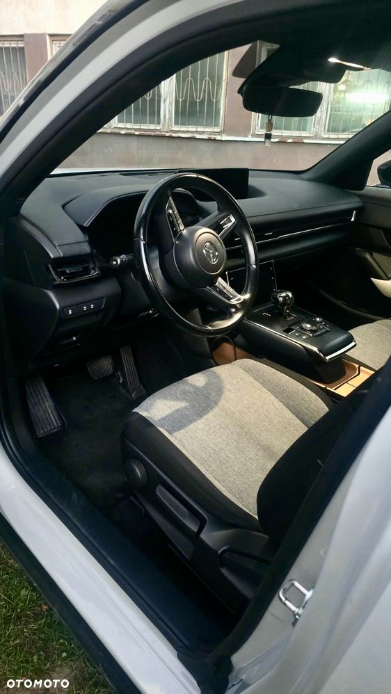 Mazda MX-30 - 5