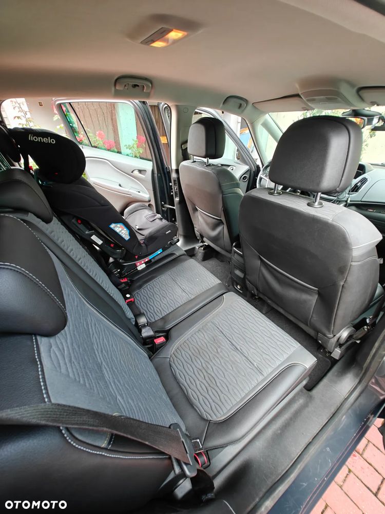 Opel Zafira 2.0 CDTI Cosmo - 6