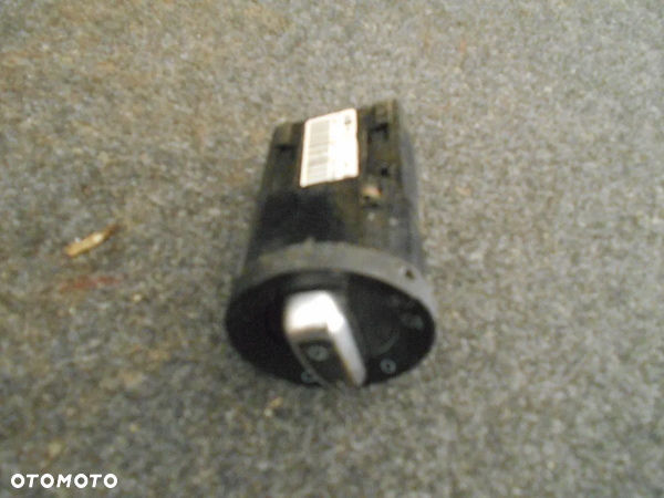 VW PRZEŁĄCZNIK ŚWIATEŁ 6R0941431G EUROPA