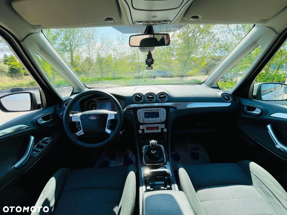 Ford Galaxy 2.0 TDCi Titanium - 12