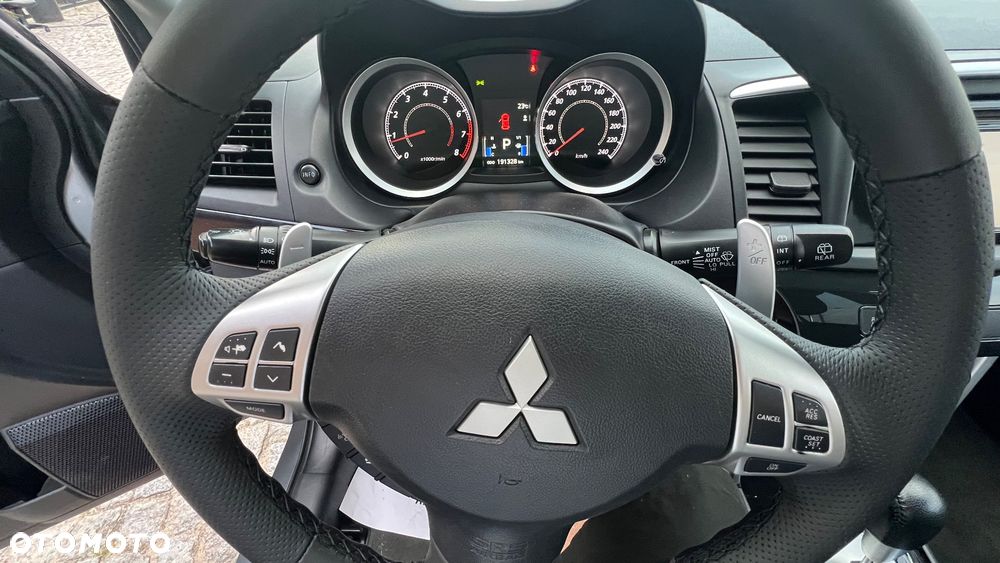 Mitsubishi Lancer Sportback 1.8 Clear Tec CVT Plus - 20