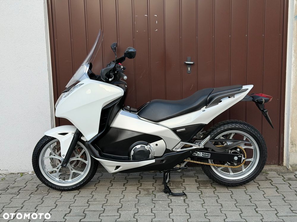 Honda NC - 33