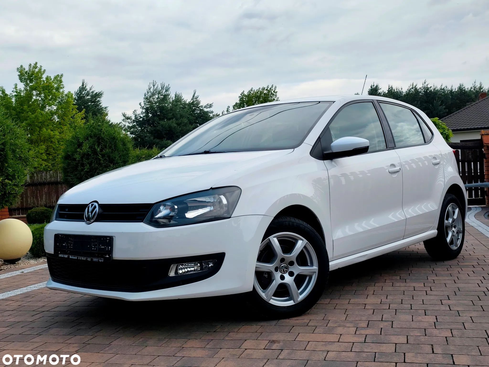 Volkswagen Polo - 1