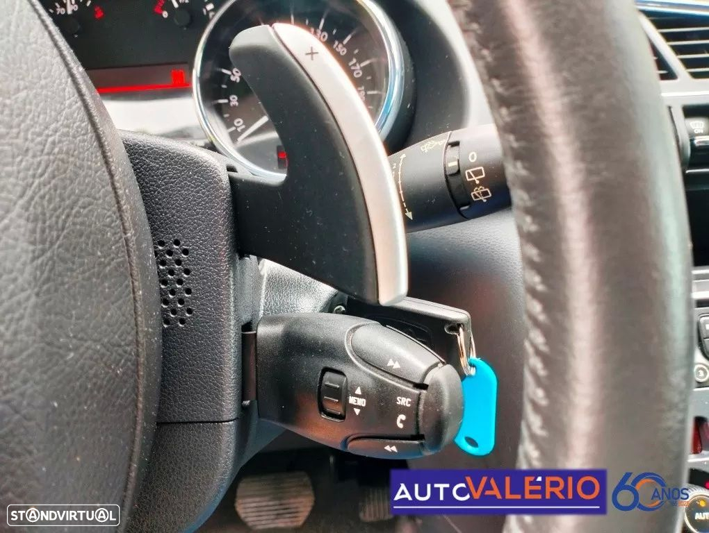Peugeot 3008 1.6 e-HDi Allure 2-Tronic - 21