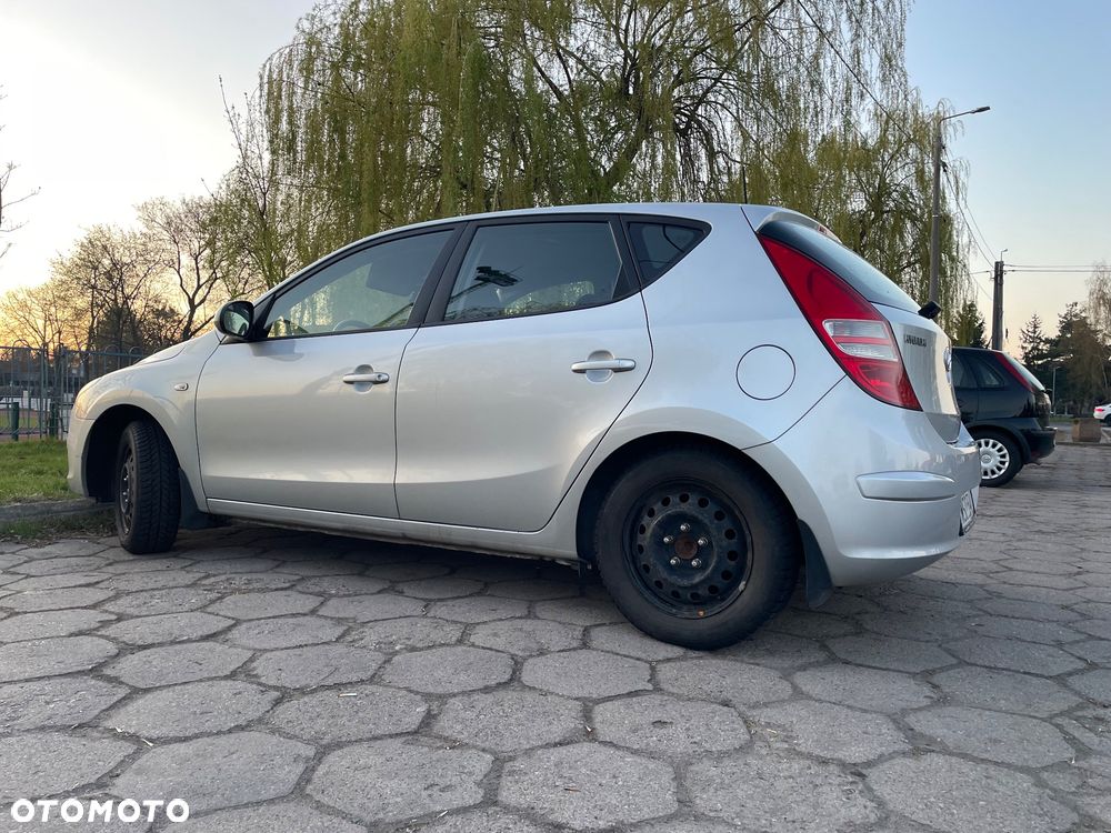 Hyundai i30 1.6 Comfort - 6