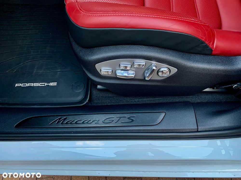 Porsche Macan GTS PDK - 23