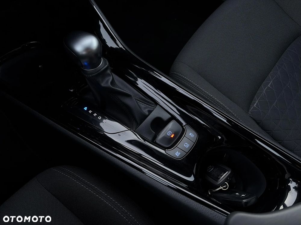 Toyota C-HR 1.8 Hybrid GPF Style - 17