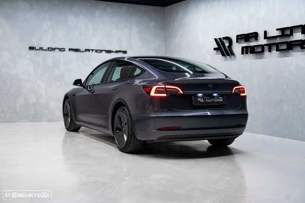 Tesla Model 3 Long Range Tração Traseira - 10