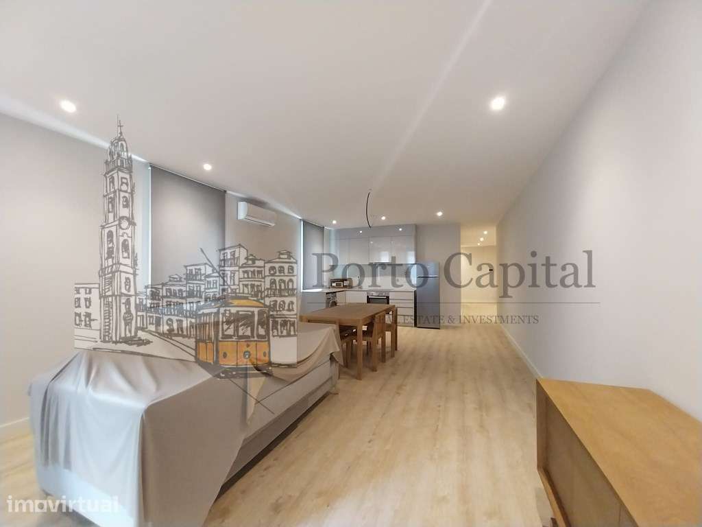 EXCELENTE APARTAMENTO T3 COM 3 SUITES NA BAIXA DA CIDADE DO PORTO - Grande imagem: 2/10