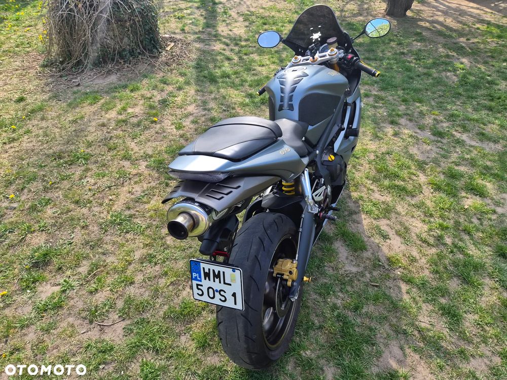 Triumph Daytona - 3