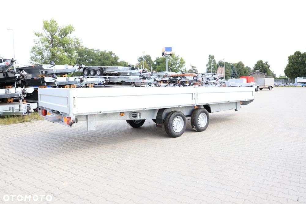 Niewiadów Boss 6.2 x 1.97 burty aluminiowe 2 osie po 1800kg koła 185R14C - 3