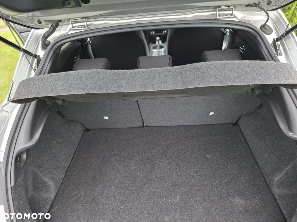 Nissan Juke 1.0 DIG-T DCT Acenta - 22