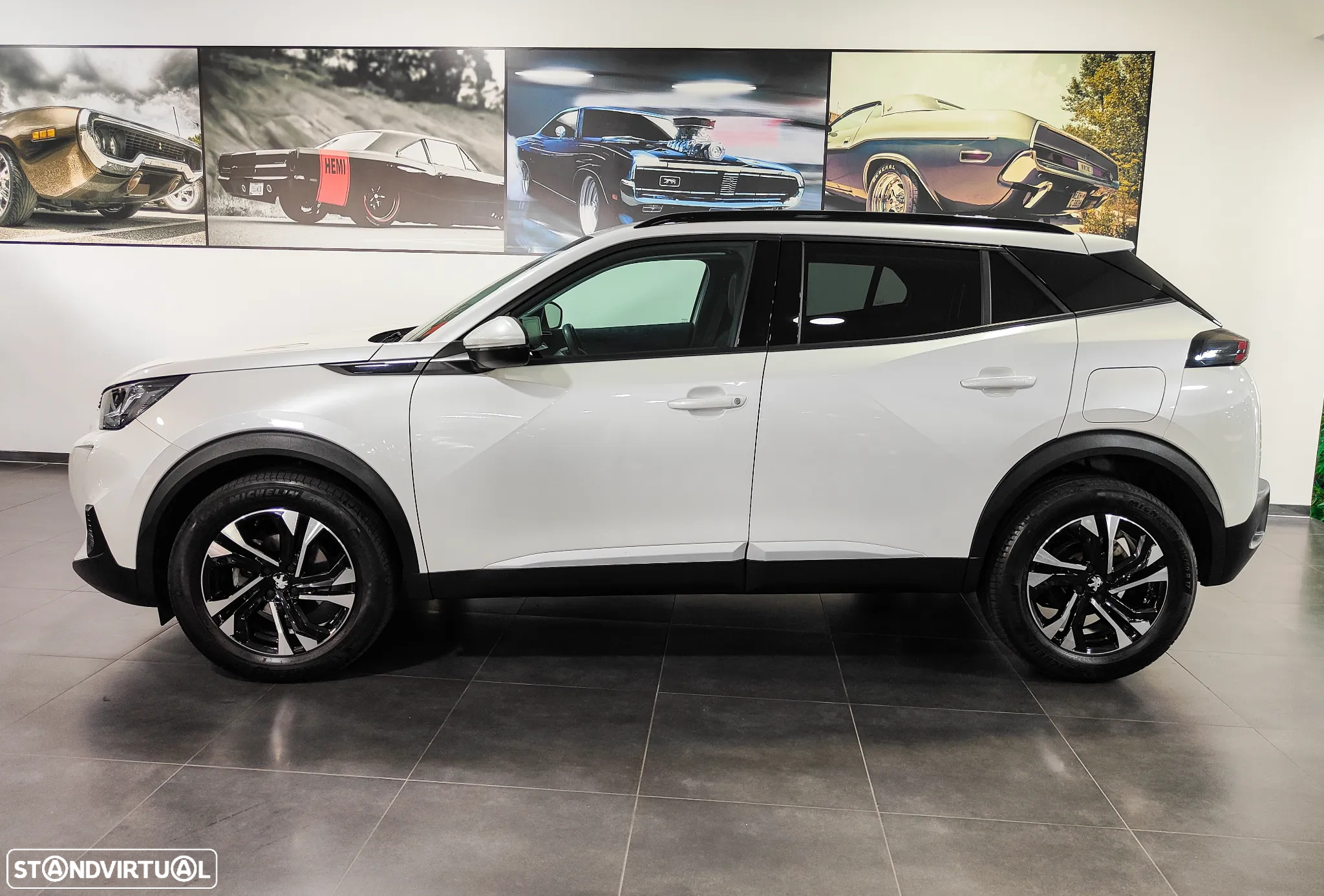 Peugeot 2008 1.2 PureTech Allure - 4