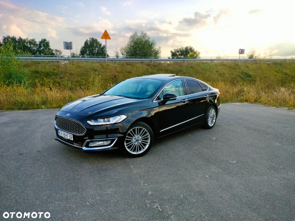 Ford Mondeo Vignale 2.0 Hybrid - 2