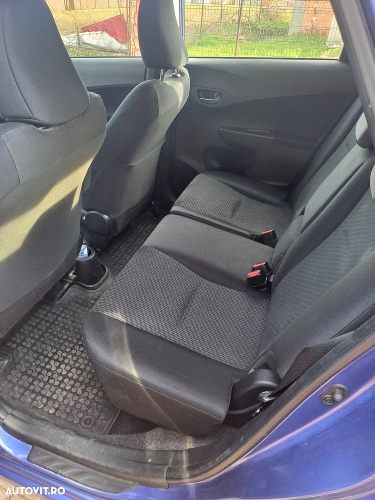 Toyota Verso 1.33 VVT-i - 4