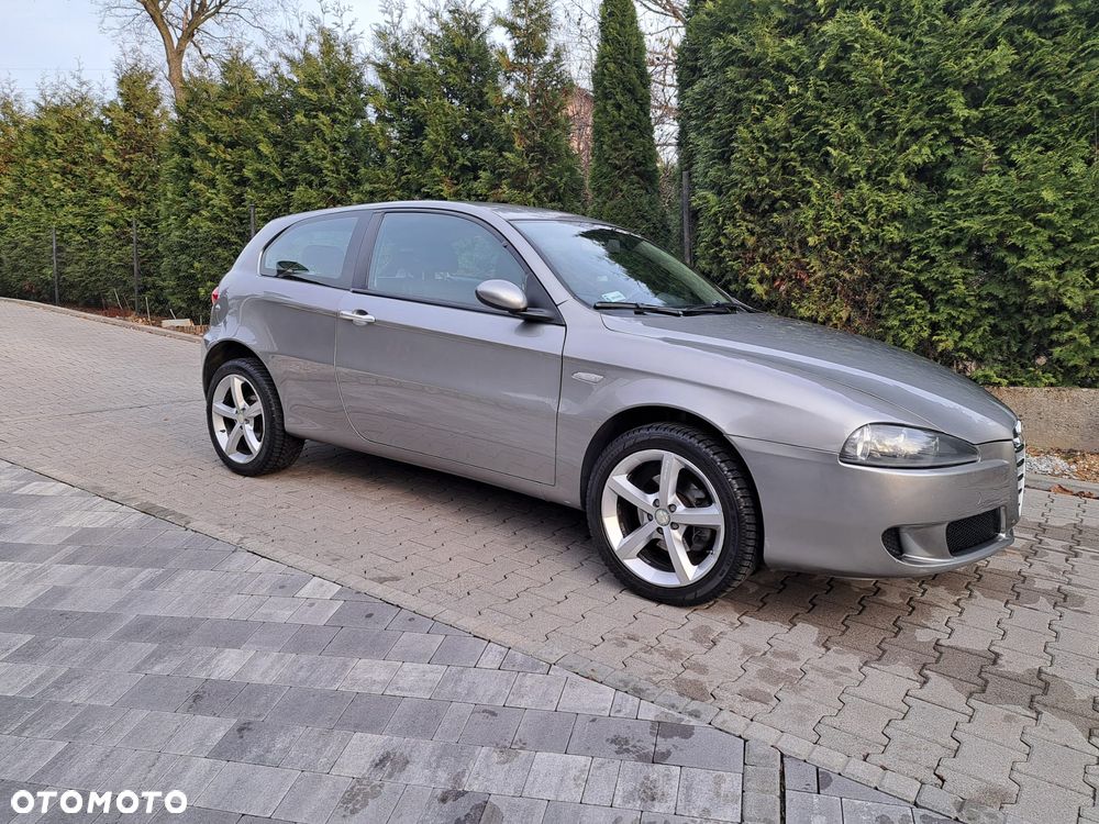 Alfa Romeo 147 1.6 Twin Spark Impression - 32