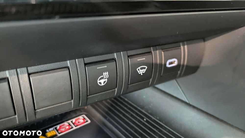 Toyota C-HR - 17