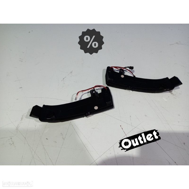 R010832C1 PISCAS LATERAIS DINÂMICOS LED MERCEDES W204 W212 W176 W221 W166 X204 - 2