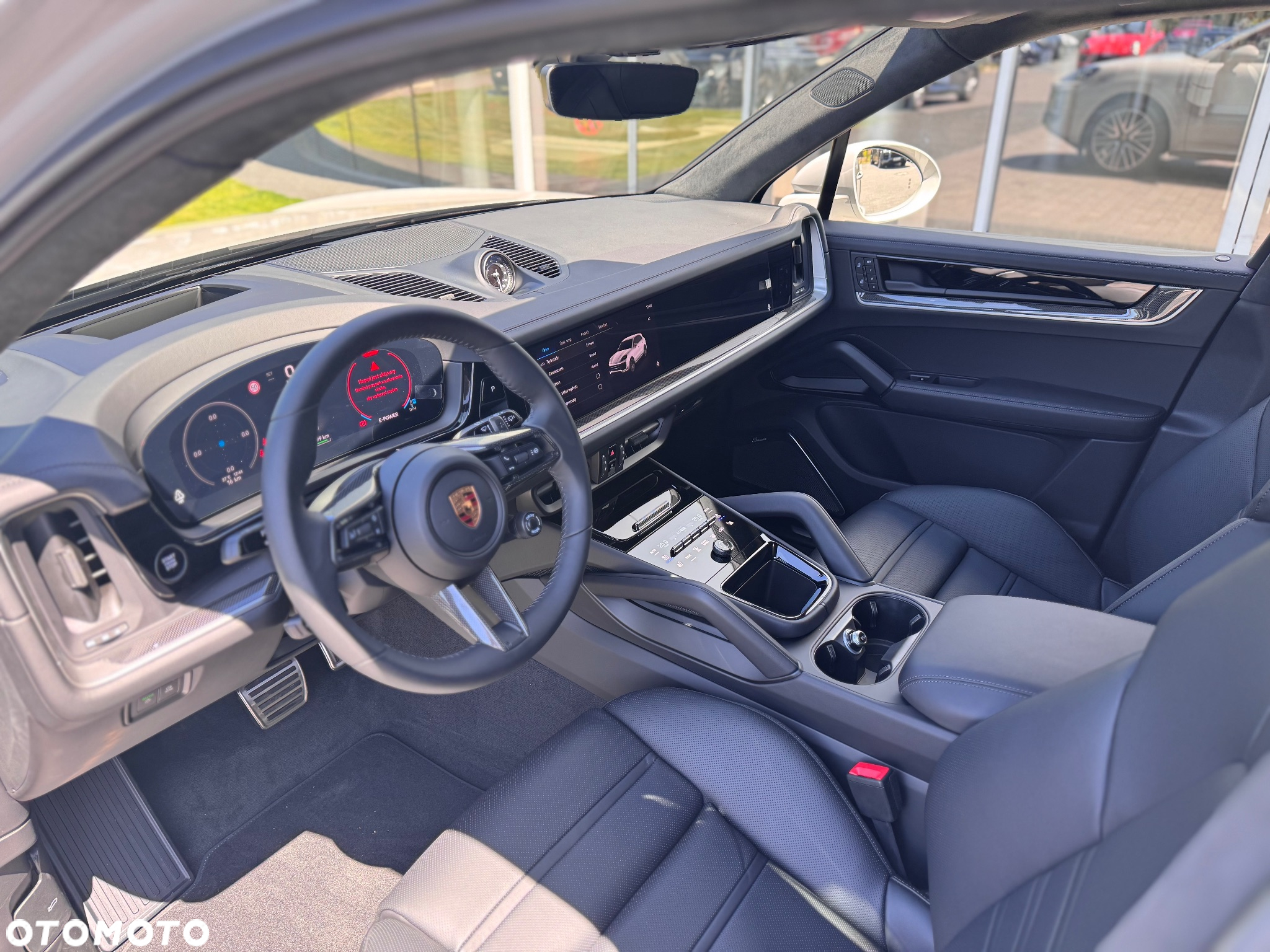 Porsche Cayenne Turbo E-Hybrid PHEV - 11
