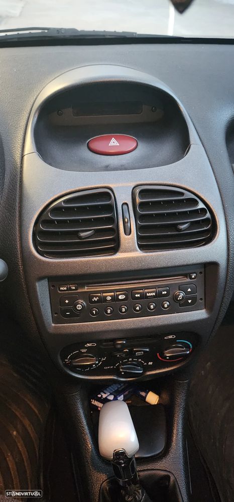 Peugeot 206 1.4 HDi XT - 9