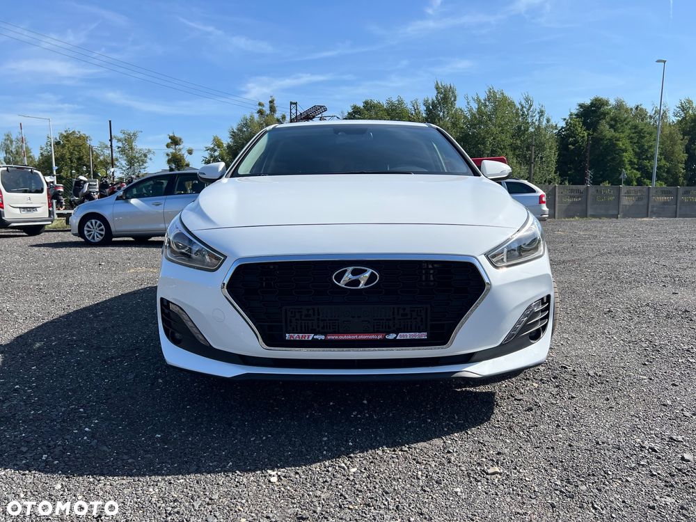 Hyundai i30 1.4 T-GDI Intro Edition - 9
