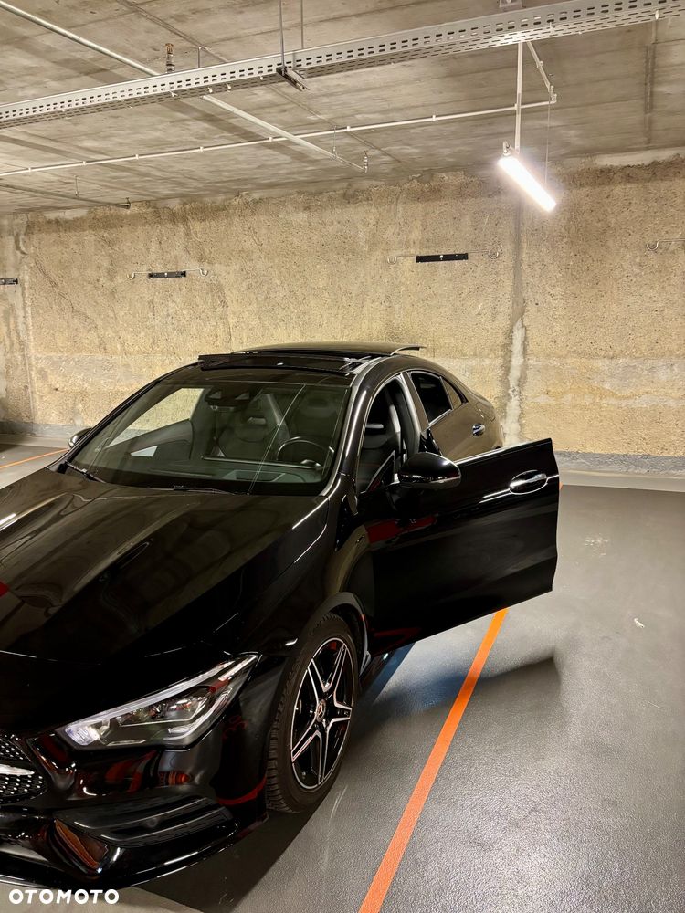 Mercedes-Benz CLA 200 AMG Line 7G-DCT - 2