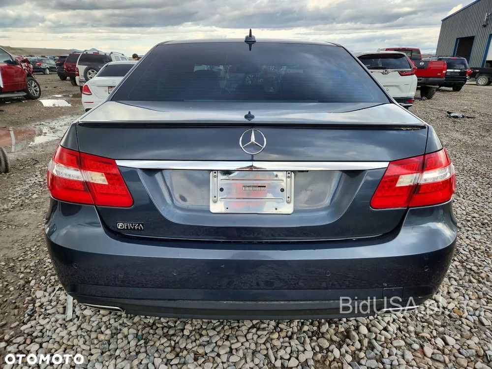 Mercedes-Benz Klasa E - 2