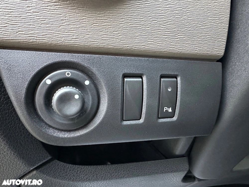 Dacia Lodgy dCi 110 Prestige - 13